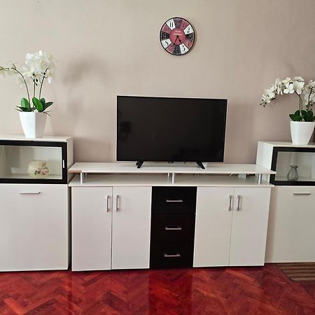Apartman Prvi Red Do Mora Crikvenica Exterior photo
