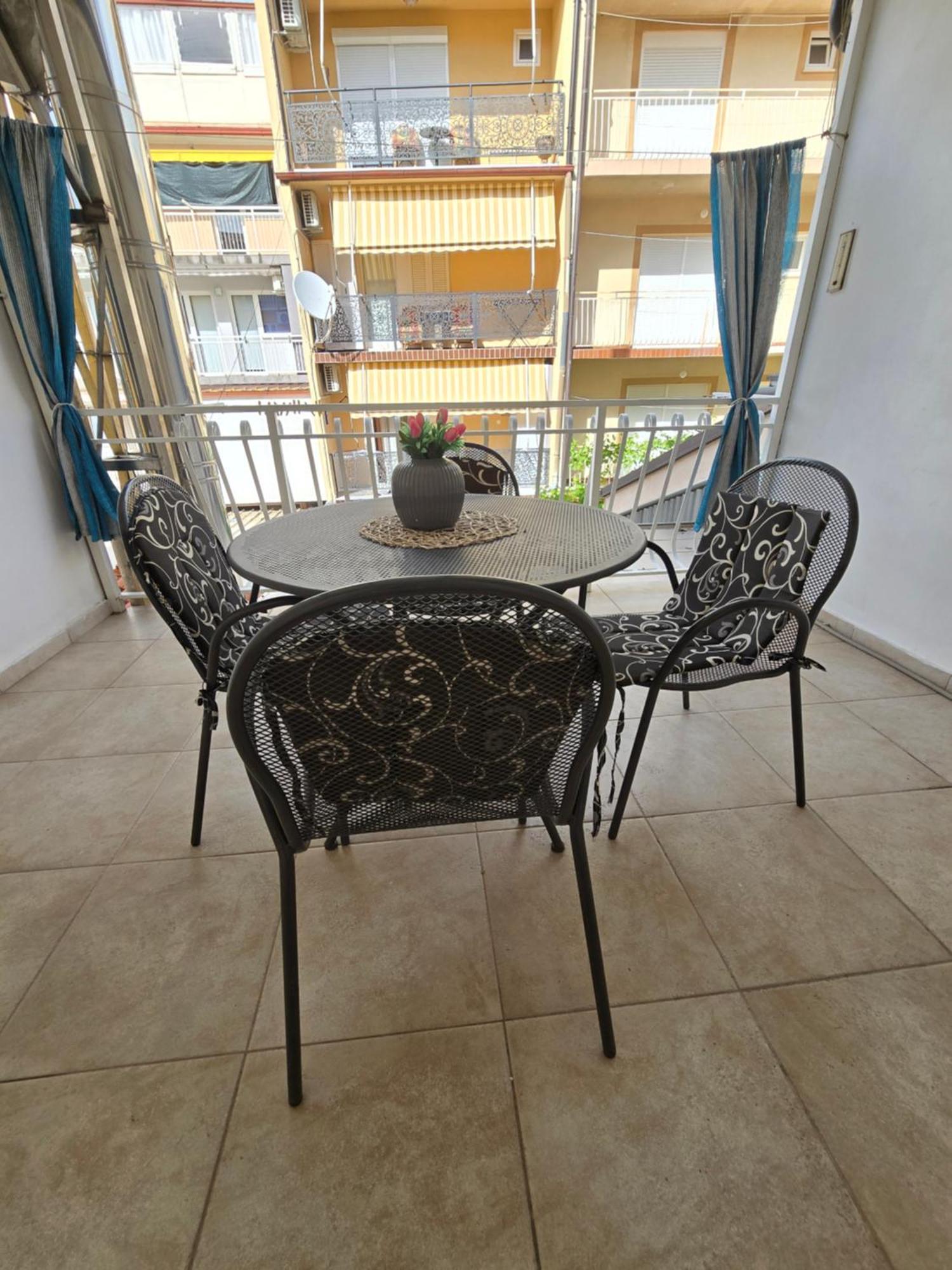 Apartman Prvi Red Do Mora Crikvenica Exterior photo